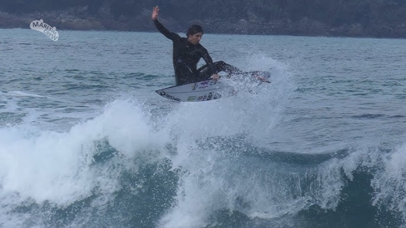 Surf Session de Gabriel Medina en Maresias